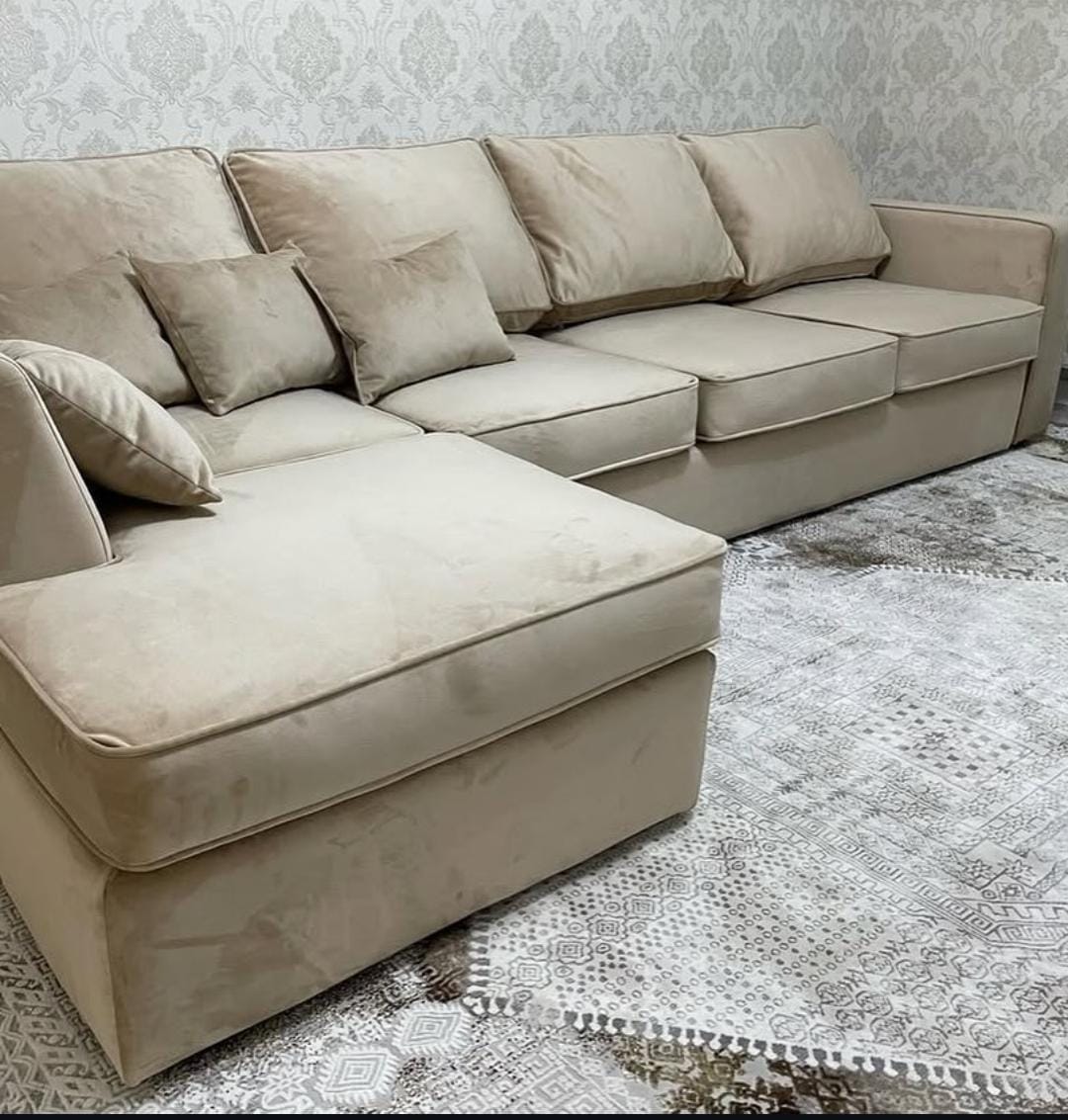 DYLAN HIGHBACK VELVET CORNER SOFA – 4-SEATER WITH PIPED DETAILING